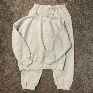 Abercrombie Sunday Sweatsuit